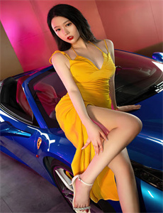 《女性私密粉嫩部位-钱昱慈》